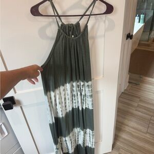 Green and White Tie-Dye Maxi Dress